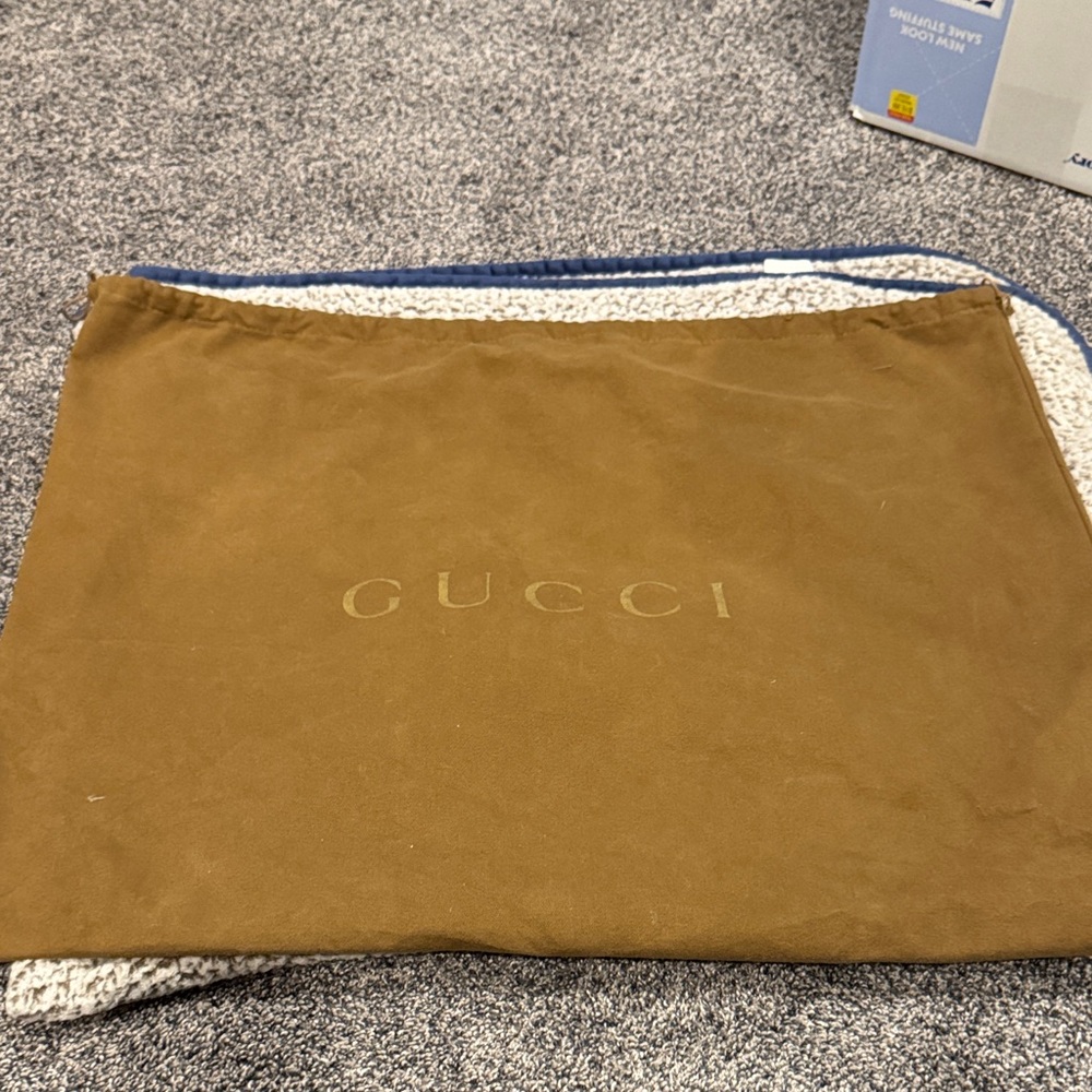 Gucci Tan Storage Bag H 21”1/2 W 28”
